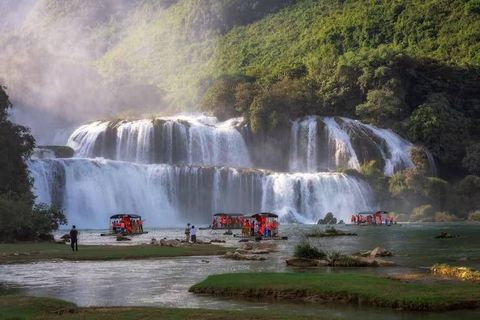 Explore Luxury Escapes With Resort Stays, Private Tours, and Travel Planning Tips