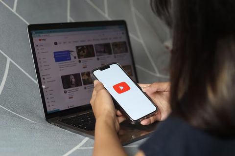YouTube Marketing Guide With Video Growth and Audience Engagement Insights