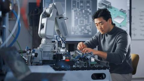 AI Workflow Automation Overview With Intelligent Systems and Business Applications