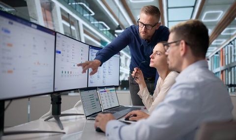 AI Workflow Automation Overview With Intelligent Systems and Business Applications
